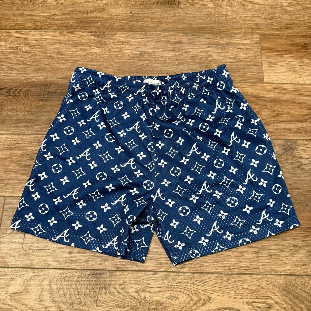 Atlanta braves LV made on earth mesh shorts L
